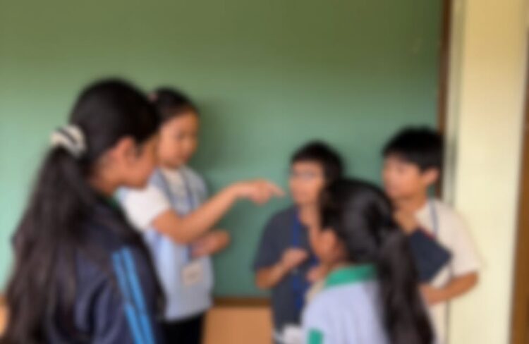 HIA students during the exchange visit at Nishi-Komatsugawa Elementary School (1)