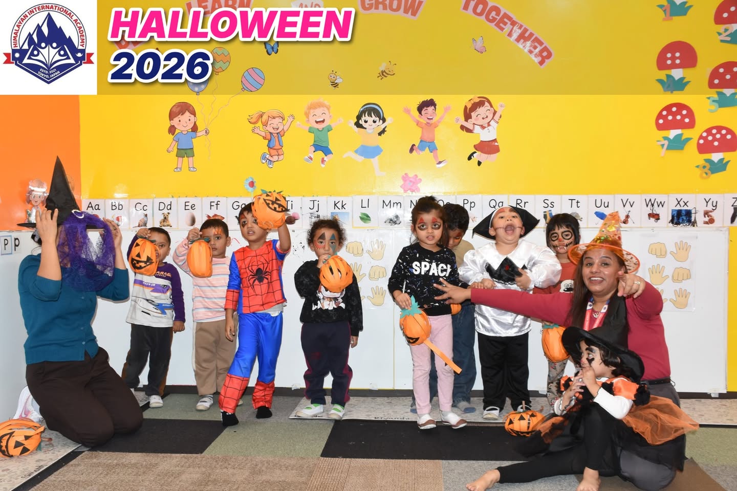 HIA students in Halloween costumes at school (1)
